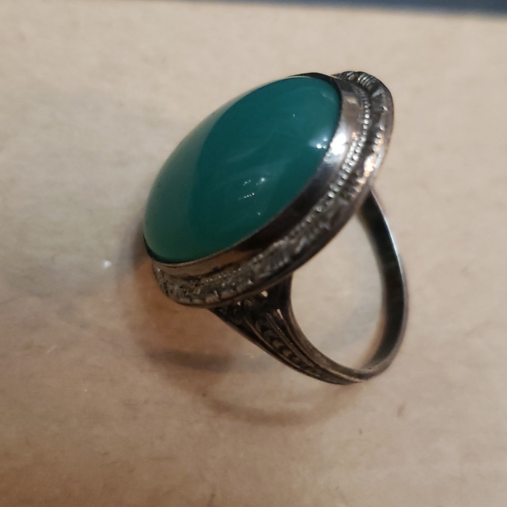 Antique Sterling Green Stone Ring
